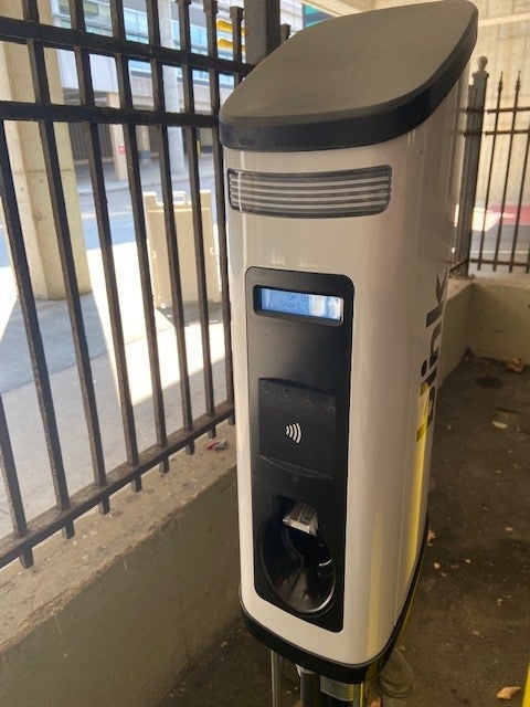 EV 2