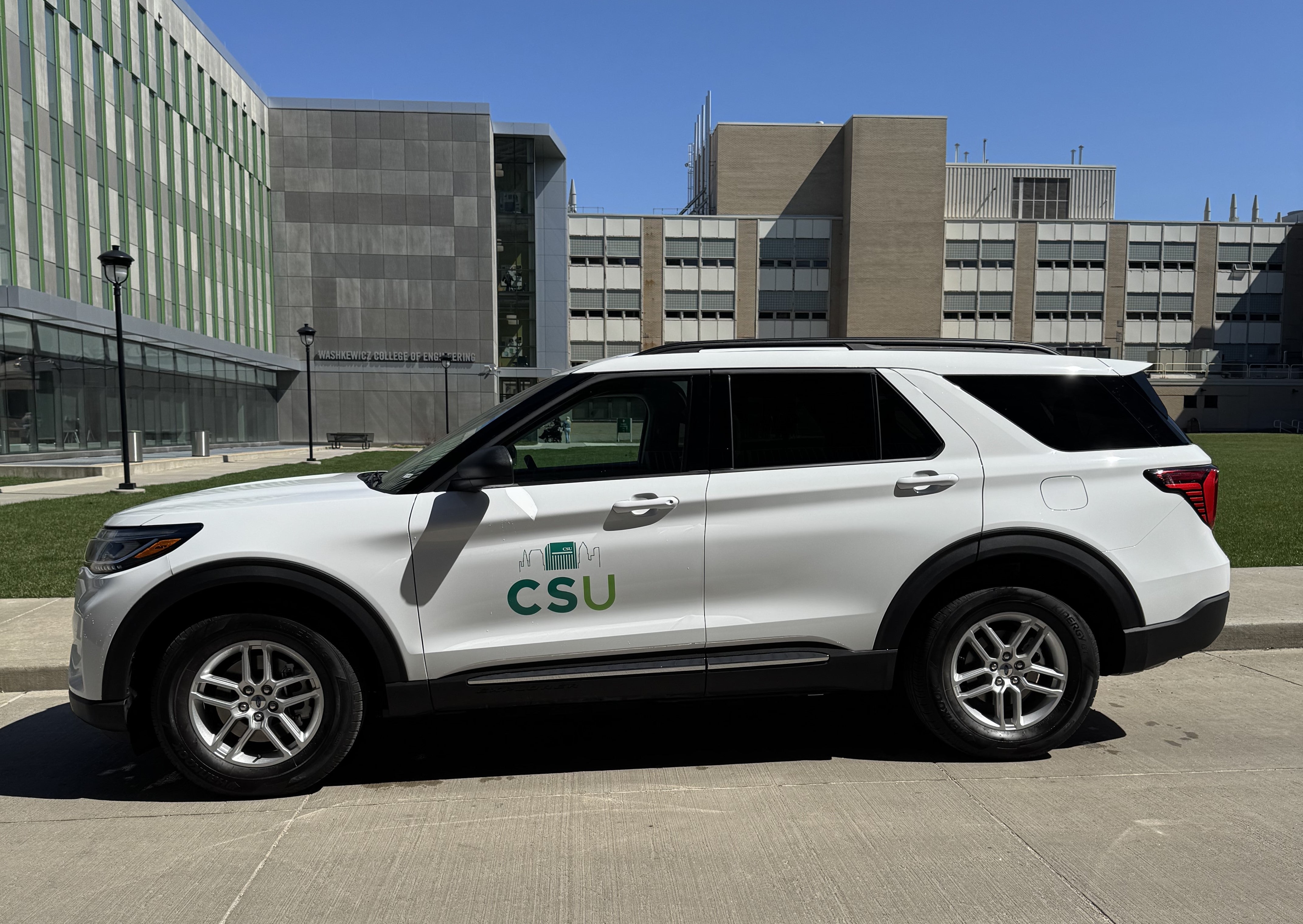 Ford Explorer rental option