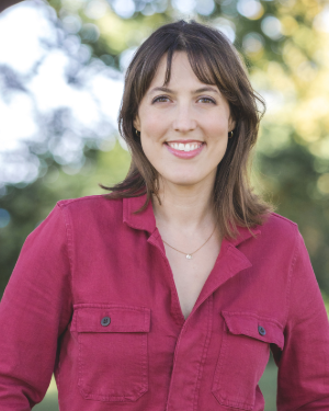 Headshot of Sarah Rutherford