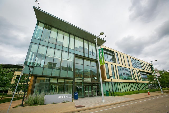 Julka Hall
