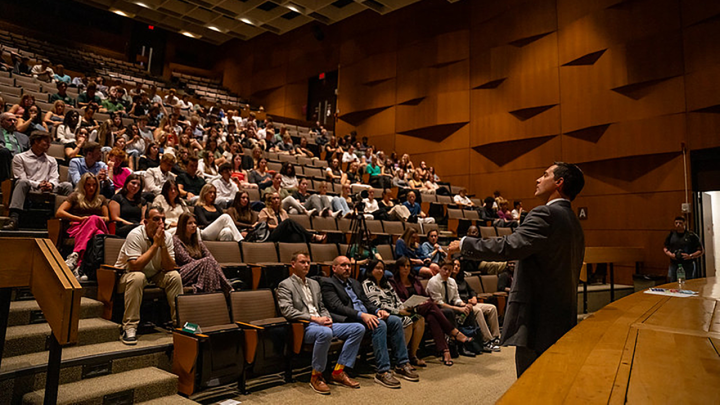 Secretary of State visits CSU