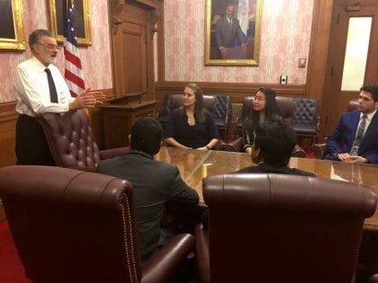 students meeting with Mayor Frank Jackson