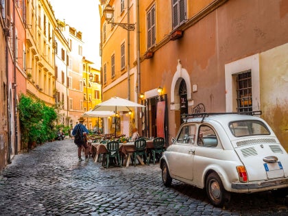 narrow cobblestone street in Rome