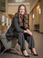 Meet Spring 2023 Valedictorian Lindsey Shrodek